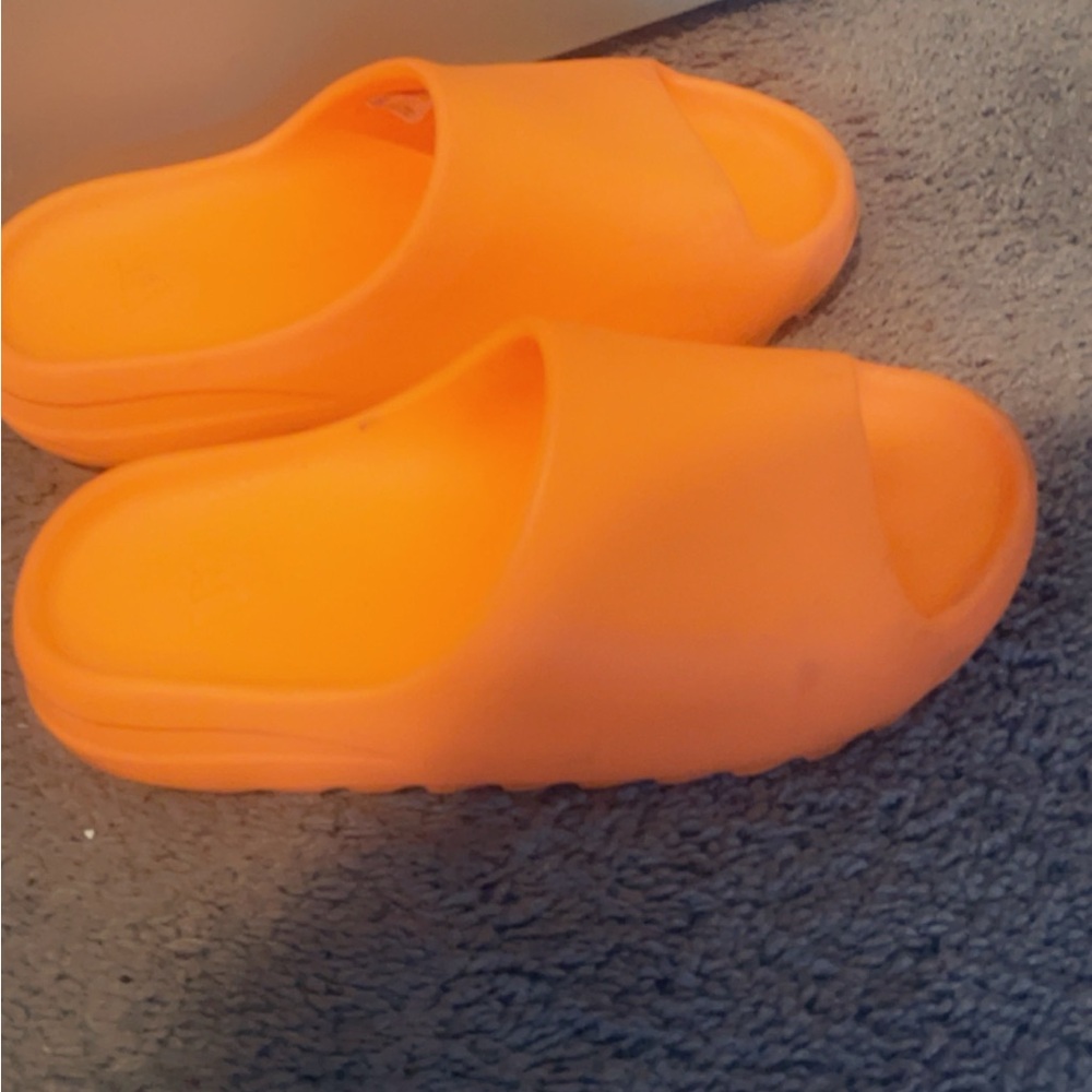 Yeezy Adidas slides